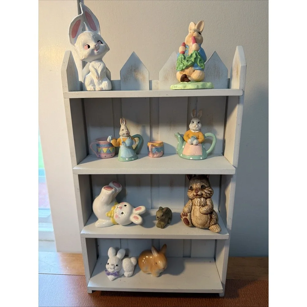 Vtg Bunny Figurines On Picket Trinket Shelf Hanging Or Free Sitting Shelf